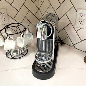 Nespresso CitiZ Single-Serve Espresso Machine by DeLonghi